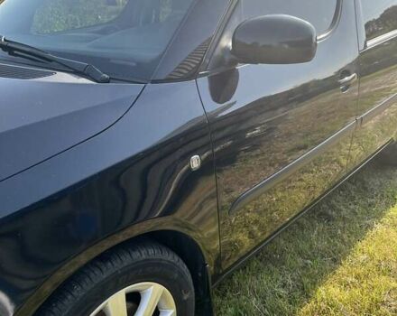 Чорний Шкода Румстер, об'ємом двигуна 1.4 л та пробігом 352 тис. км за 5200 $, фото 1 на Automoto.ua