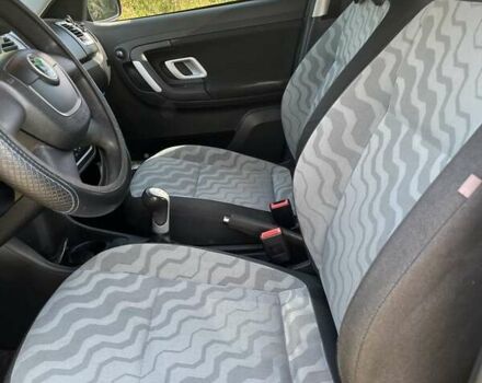 Чорний Шкода Румстер, об'ємом двигуна 1.4 л та пробігом 352 тис. км за 5200 $, фото 16 на Automoto.ua