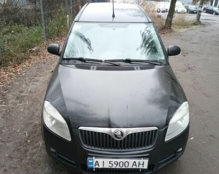 Черный Шкода Румстер, объемом двигателя 1.4 л и пробегом 300 тыс. км за 2600 $, фото 1 на Automoto.ua