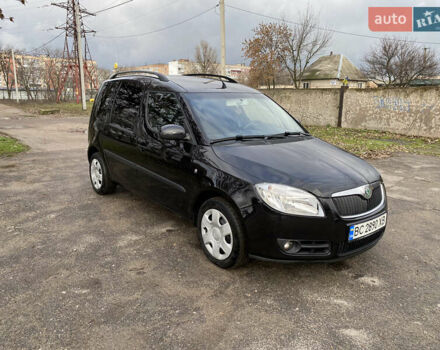 Черный Шкода Румстер, объемом двигателя 1.39 л и пробегом 255 тыс. км за 5150 $, фото 1 на Automoto.ua