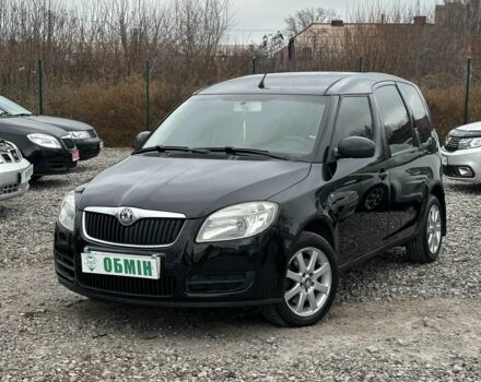 Черный Шкода Румстер, объемом двигателя 1.6 л и пробегом 238 тыс. км за 5200 $, фото 1 на Automoto.ua