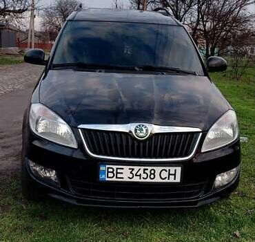 Черный Шкода Румстер, объемом двигателя 1.6 л и пробегом 107 тыс. км за 6000 $, фото 1 на Automoto.ua