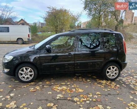 Черный Шкода Румстер, объемом двигателя 1.2 л и пробегом 219 тыс. км за 7200 $, фото 1 на Automoto.ua