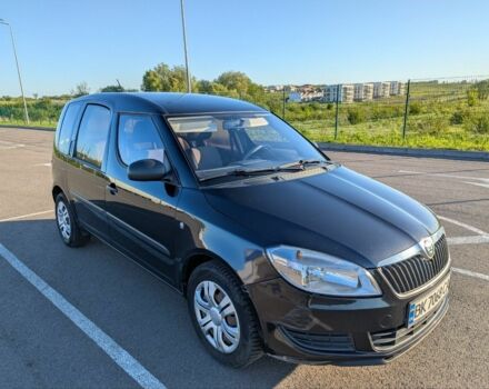 Черный Шкода Румстер, объемом двигателя 1.6 л и пробегом 230 тыс. км за 5100 $, фото 1 на Automoto.ua