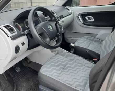 Коричневий Шкода Румстер, об'ємом двигуна 1.4 л та пробігом 269 тис. км за 5000 $, фото 3 на Automoto.ua