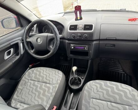 Красный Шкода Румстер, объемом двигателя 1.6 л и пробегом 280 тыс. км за 5000 $, фото 7 на Automoto.ua