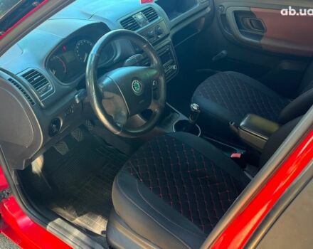 Красный Шкода Румстер, объемом двигателя 1.2 л и пробегом 260 тыс. км за 3990 $, фото 30 на Automoto.ua