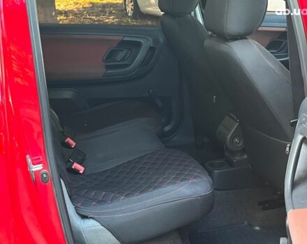 Красный Шкода Румстер, объемом двигателя 1.2 л и пробегом 260 тыс. км за 3990 $, фото 22 на Automoto.ua