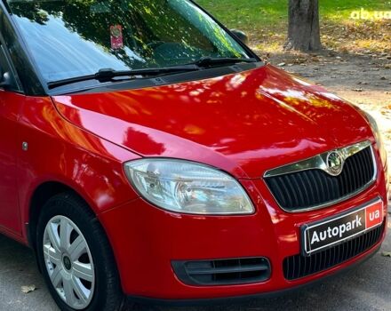 Красный Шкода Румстер, объемом двигателя 1.2 л и пробегом 260 тыс. км за 3990 $, фото 3 на Automoto.ua