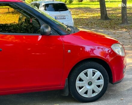 Красный Шкода Румстер, объемом двигателя 1.2 л и пробегом 260 тыс. км за 3990 $, фото 4 на Automoto.ua