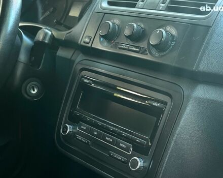 Красный Шкода Румстер, объемом двигателя 1.2 л и пробегом 260 тыс. км за 3990 $, фото 21 на Automoto.ua