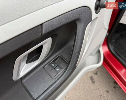 Красный Шкода Румстер, объемом двигателя 1.4 л и пробегом 158 тыс. км за 5000 $, фото 19 на Automoto.ua