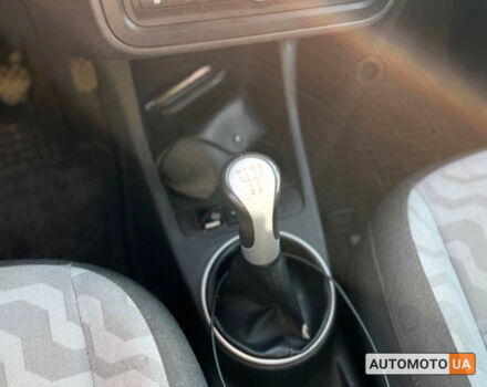 Червоний Шкода Румстер, об'ємом двигуна 1.4 л та пробігом 292 тис. км за 4500 $, фото 14 на Automoto.ua