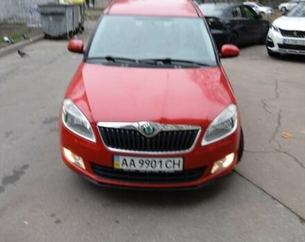 Красный Шкода Румстер, объемом двигателя 1.2 л и пробегом 49 тыс. км за 7500 $, фото 1 на Automoto.ua