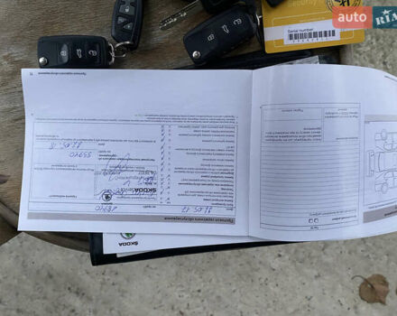 Красный Шкода Румстер, объемом двигателя 1.39 л и пробегом 48 тыс. км за 6700 $, фото 42 на Automoto.ua