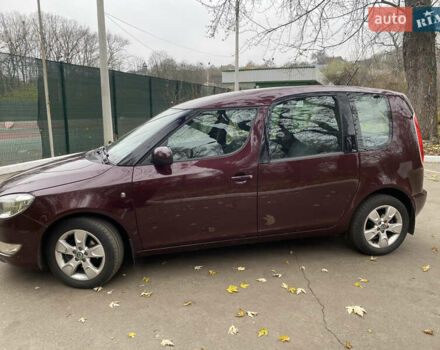 Красный Шкода Румстер, объемом двигателя 1.39 л и пробегом 48 тыс. км за 6700 $, фото 4 на Automoto.ua