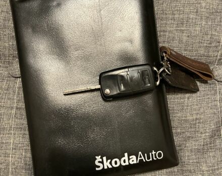 Красный Шкода Румстер, объемом двигателя 1.9 л и пробегом 180 тыс. км за 6600 $, фото 7 на Automoto.ua