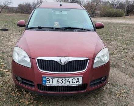 Красный Шкода Румстер, объемом двигателя 1.4 л и пробегом 326 тыс. км за 4300 $, фото 1 на Automoto.ua