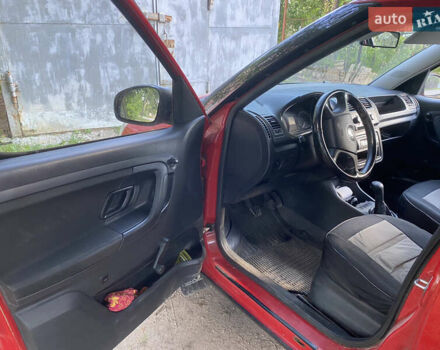 Красный Шкода Румстер, объемом двигателя 1.2 л и пробегом 492 тыс. км за 3200 $, фото 9 на Automoto.ua