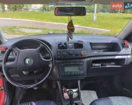 Красный Шкода Румстер, объемом двигателя 1.4 л и пробегом 240 тыс. км за 4000 $, фото 4 на Automoto.ua