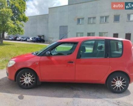 Красный Шкода Румстер, объемом двигателя 1.4 л и пробегом 240 тыс. км за 4000 $, фото 1 на Automoto.ua