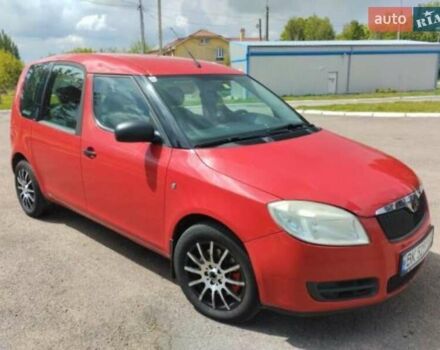 Красный Шкода Румстер, объемом двигателя 1.4 л и пробегом 240 тыс. км за 4000 $, фото 2 на Automoto.ua