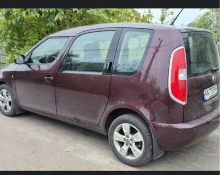 Красный Шкода Румстер, объемом двигателя 1.4 л и пробегом 49 тыс. км за 6700 $, фото 2 на Automoto.ua