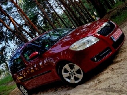 Шкода Румстер 2007 у Полтаві на Automoto.ua Червоний Шкода Румстер, об'ємом двигуна 1 л та пробігом 226 тис. км за 5800 $, фото 1 на Automoto.ua