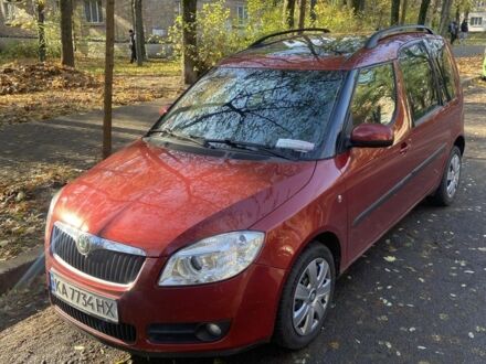 Красный Шкода Румстер, объемом двигателя 1.9 л и пробегом 180 тыс. км за 6600 $, фото 1 на Automoto.ua