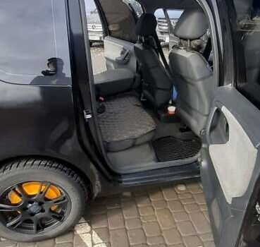 Шкода Румстер, объемом двигателя 1.2 л и пробегом 256 тыс. км за 5300 $, фото 4 на Automoto.ua