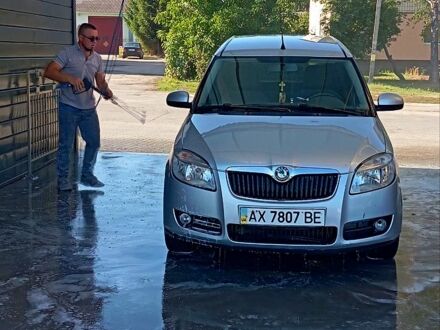 Шкода Румстер, об'ємом двигуна 1.4 л та пробігом 170 тис. км за 4200 $, фото 1 на Automoto.ua