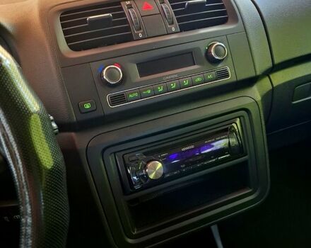 Серый Шкода Румстер, объемом двигателя 1.4 л и пробегом 100 тыс. км за 7000 $, фото 5 на Automoto.ua