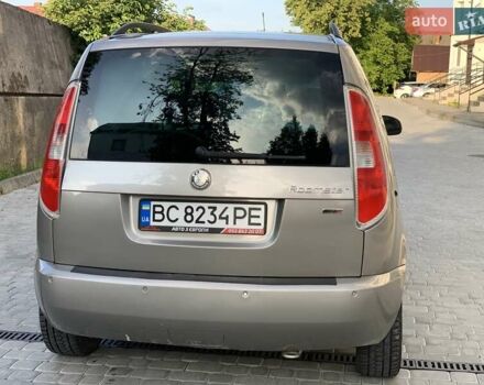 Серый Шкода Румстер, объемом двигателя 1.6 л и пробегом 198 тыс. км за 5800 $, фото 4 на Automoto.ua
