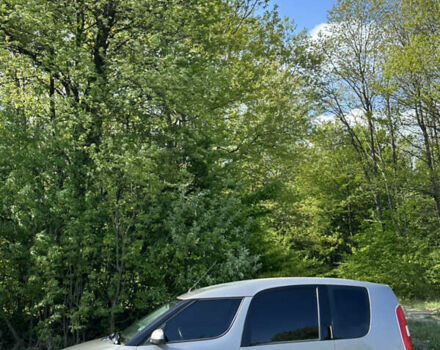 Серый Шкода Румстер, объемом двигателя 1.6 л и пробегом 228 тыс. км за 6500 $, фото 2 на Automoto.ua