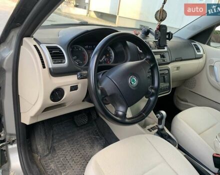 Серый Шкода Румстер, объемом двигателя 1.6 л и пробегом 198 тыс. км за 5800 $, фото 8 на Automoto.ua