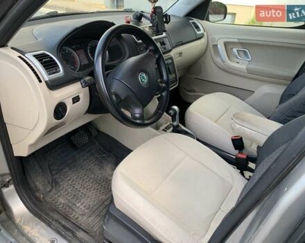 Серый Шкода Румстер, объемом двигателя 1.6 л и пробегом 198 тыс. км за 5800 $, фото 10 на Automoto.ua