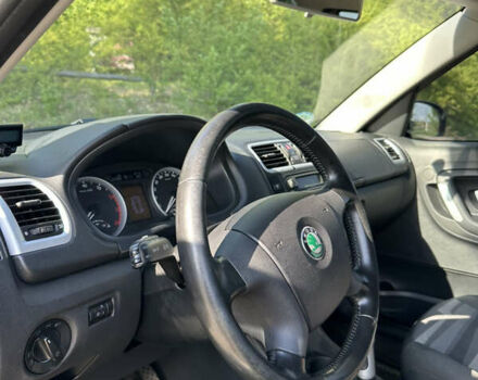 Серый Шкода Румстер, объемом двигателя 1.6 л и пробегом 228 тыс. км за 6500 $, фото 16 на Automoto.ua