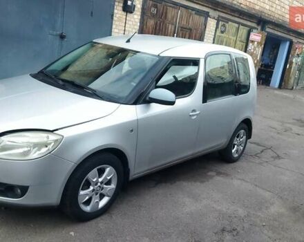 Серый Шкода Румстер, объемом двигателя 0 л и пробегом 202 тыс. км за 4800 $, фото 5 на Automoto.ua