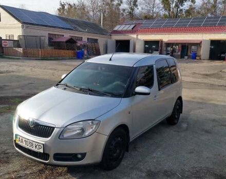 Серый Шкода Румстер, объемом двигателя 1.6 л и пробегом 228 тыс. км за 4300 $, фото 4 на Automoto.ua