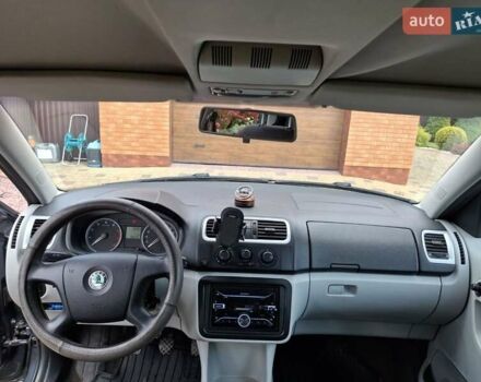 Серый Шкода Румстер, объемом двигателя 1.39 л и пробегом 169 тыс. км за 4950 $, фото 1 на Automoto.ua