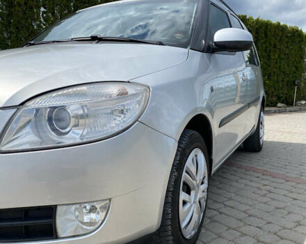 Сірий Шкода Румстер, об'ємом двигуна 1.6 л та пробігом 214 тис. км за 5990 $, фото 7 на Automoto.ua