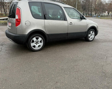 Серый Шкода Румстер, объемом двигателя 1.4 л и пробегом 193 тыс. км за 5300 $, фото 3 на Automoto.ua