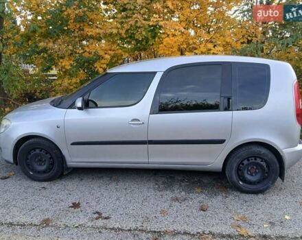 Сірий Шкода Румстер, об'ємом двигуна 1.6 л та пробігом 245 тис. км за 5500 $, фото 7 на Automoto.ua