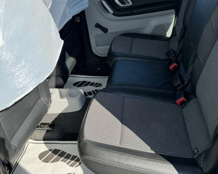 Серый Шкода Румстер, объемом двигателя 1.4 л и пробегом 205 тыс. км за 5600 $, фото 3 на Automoto.ua