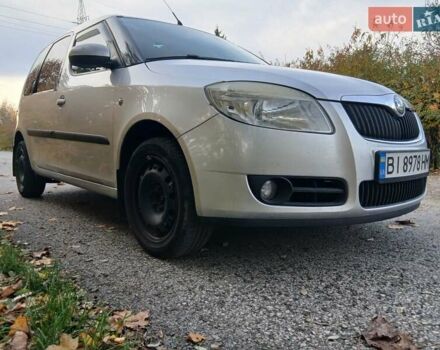 Сірий Шкода Румстер, об'ємом двигуна 1.6 л та пробігом 245 тис. км за 5500 $, фото 8 на Automoto.ua