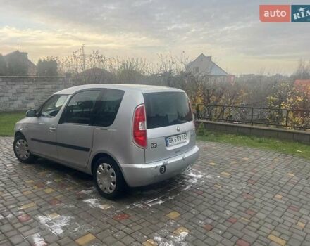 Серый Шкода Румстер, объемом двигателя 1.6 л и пробегом 310 тыс. км за 4800 $, фото 3 на Automoto.ua