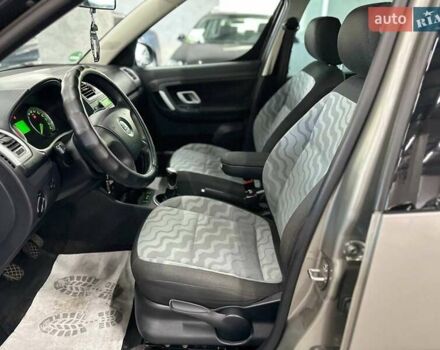 Серый Шкода Румстер, объемом двигателя 1.39 л и пробегом 279 тыс. км за 6199 $, фото 10 на Automoto.ua