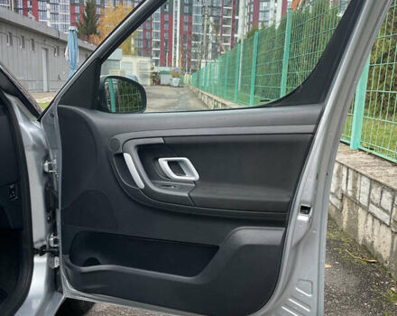 Сірий Шкода Румстер, об'ємом двигуна 1.6 л та пробігом 185 тис. км за 6500 $, фото 30 на Automoto.ua