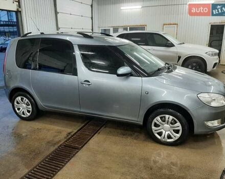 Серый Шкода Румстер, объемом двигателя 1.6 л и пробегом 202 тыс. км за 6500 $, фото 1 на Automoto.ua