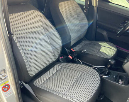 Серый Шкода Румстер, объемом двигателя 1.6 л и пробегом 308 тыс. км за 5400 $, фото 7 на Automoto.ua